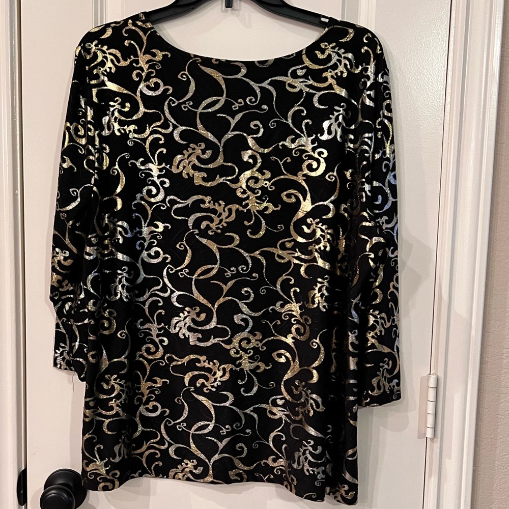 JM Collection black with golden design blouse, for the coming holidays !!! - Picture 4 of 6